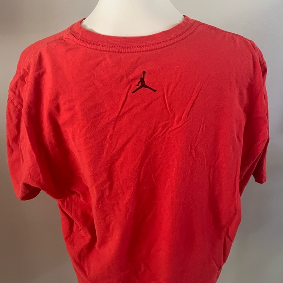 Men’s large Jordan logo shirt - Picture 3 of 4